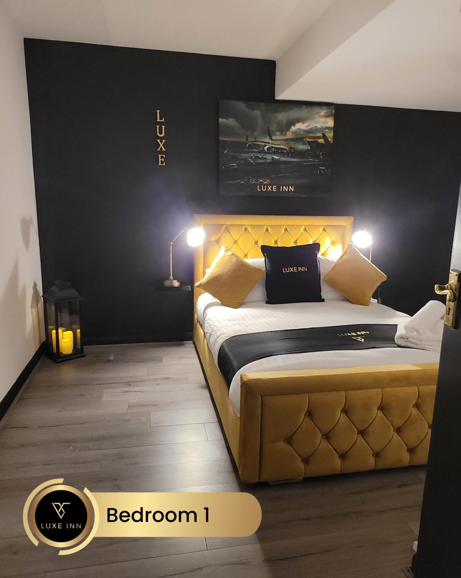 4 Bedroom House, Heathrow Airport, Luxe Inn Colnbrook Ngoại thất bức ảnh