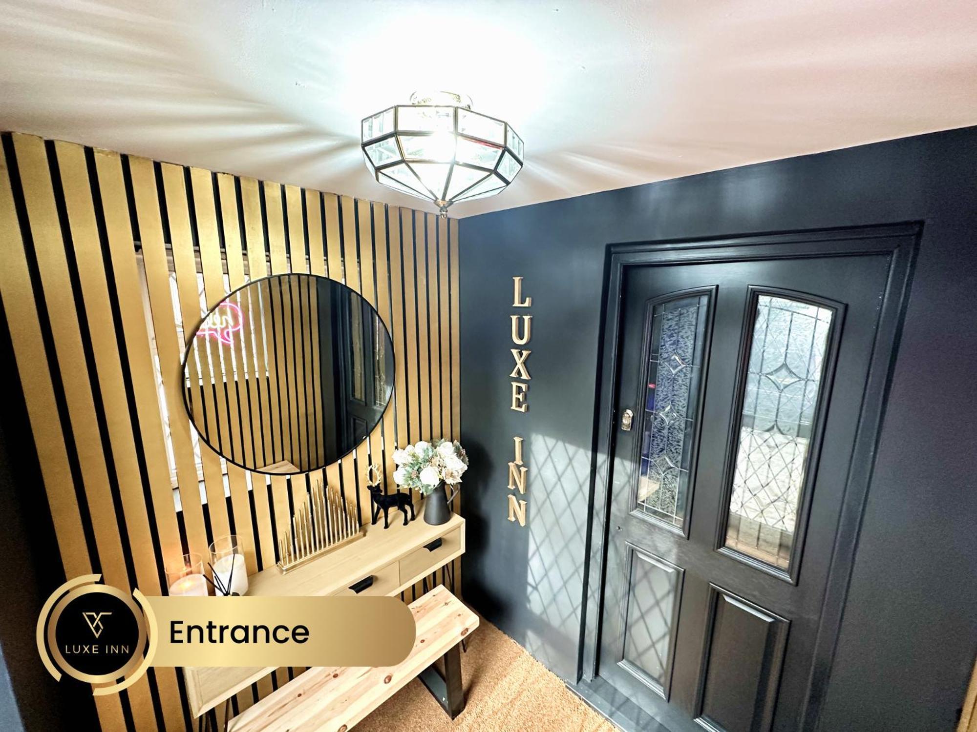 4 Bedroom House, Heathrow Airport, Luxe Inn Colnbrook Ngoại thất bức ảnh
